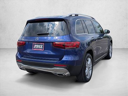 Used 2023 Mercedes-Benz GLB 250 4MATIC image 5