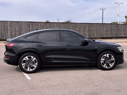 Used 2022 Audi e-tron Premium AWD/4WD image 7