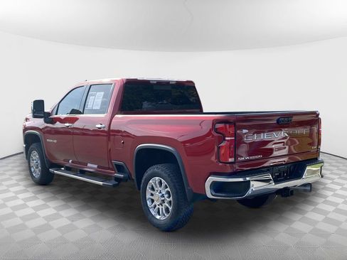 Used 2025 Chevrolet Silverado 2500 LTZ w/ LTZ Premium Package AWD/4WD image 6