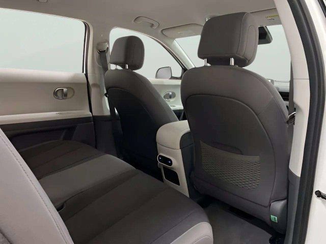 Used 2024 Hyundai Ioniq 5 SE RWD image 24