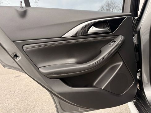 Used 2018 INFINITI QX30 Sport w/ Sport Leather Package image 26