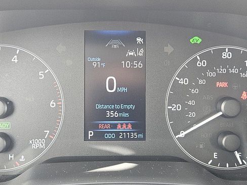 Used 2025 Toyota Corolla LE AWD/4WD image 17