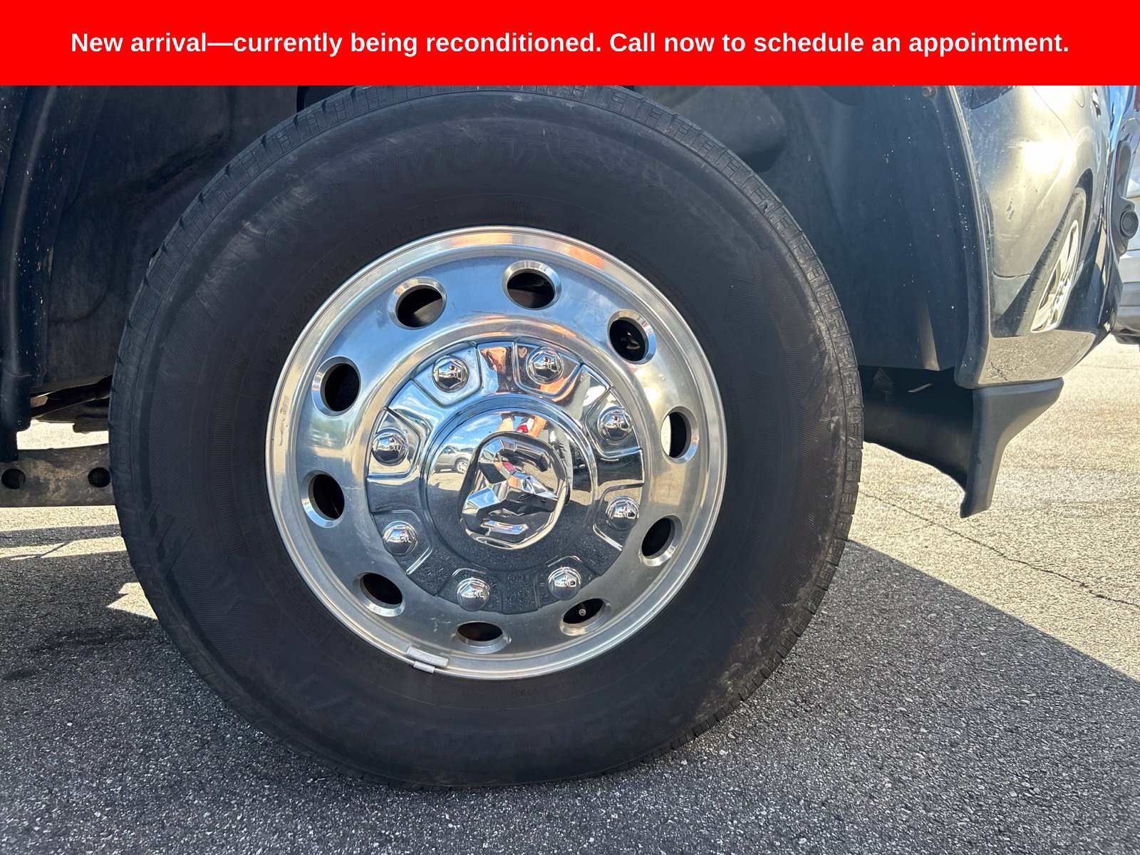 Used 2019 RAM 3500 Laramie AWD/4WD image 3