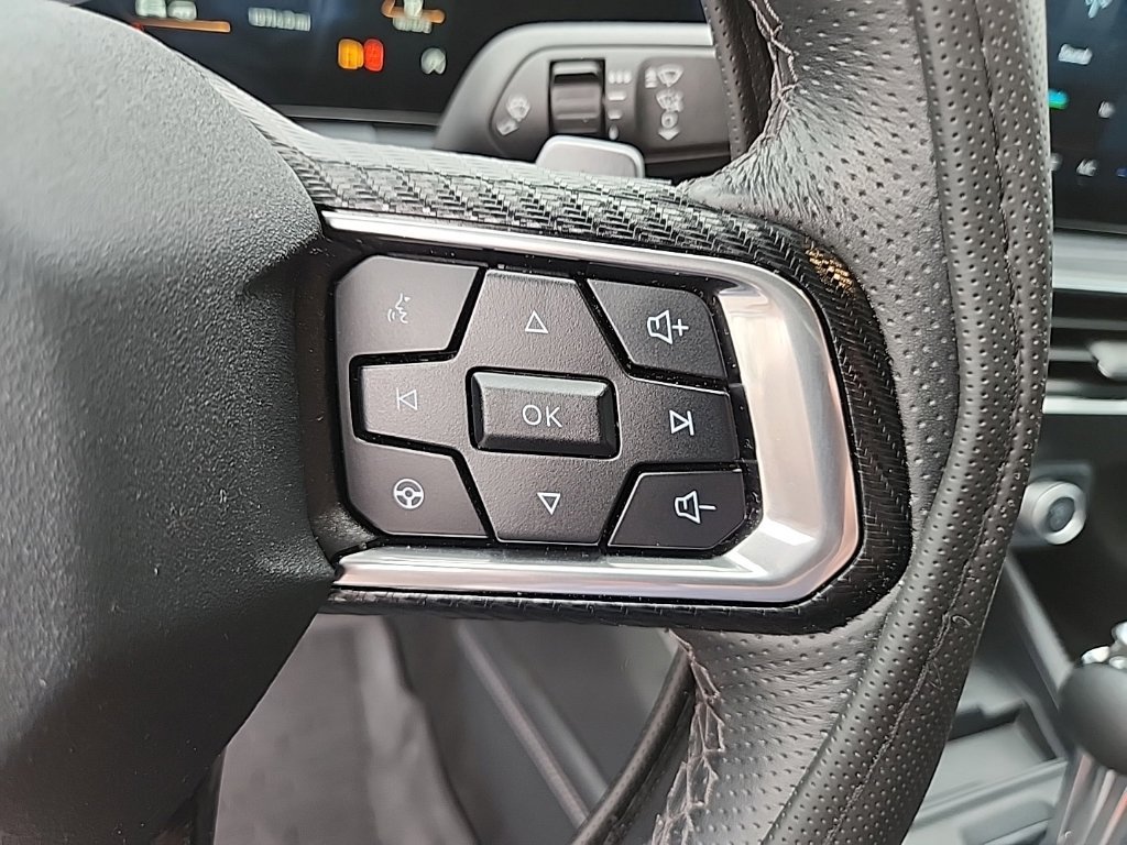 Used 2024 Ford Mustang GT Premium RWD image 13