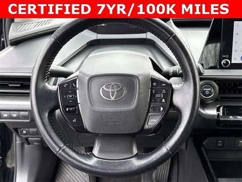 Used 2023 Toyota Prius LE image 18