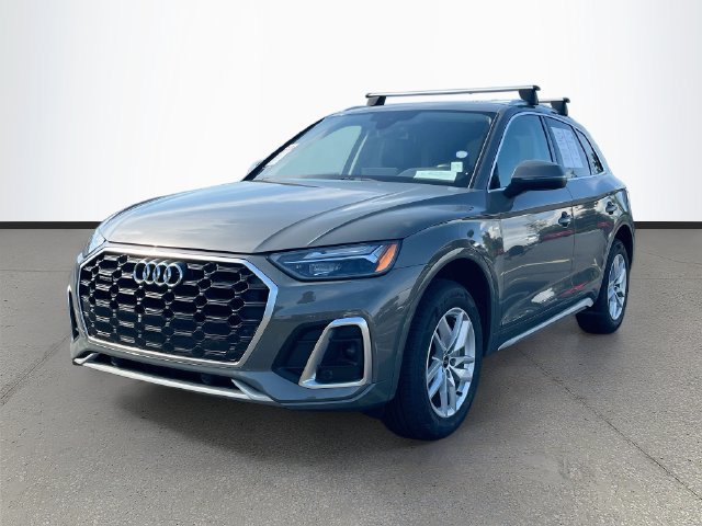 Used 2023 Audi Q5 2.0T Premium w/ Convenience Package AWD/4WD image 4