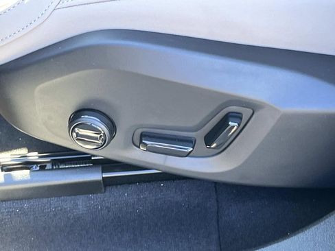 New 2026 Volvo XC60 B5 Plus w/ Climate Package image 22