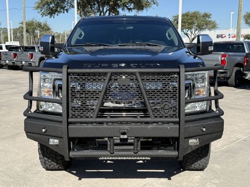 Used 2022 Ford F250 XLT w/ XLT Premium Package image 10