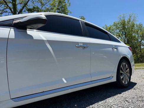 Used 2017 Hyundai Sonata Sport w/ Value Edition Package 02 FWD image 8