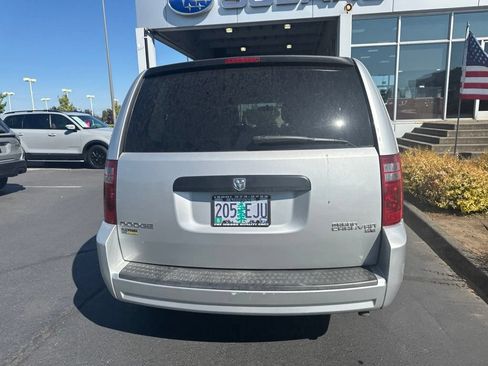 Used 2009 Dodge Grand Caravan SE FWD image 6