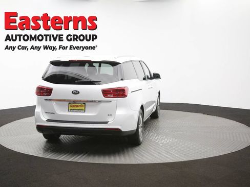 Used 2020 Kia Sedona EX FWD image 40