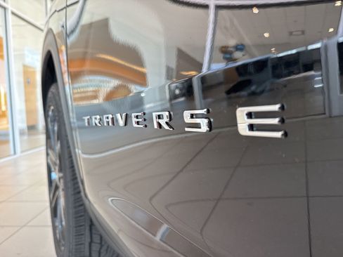 New 2026 Chevrolet Traverse LT w/ Driver Confidence Package image 10