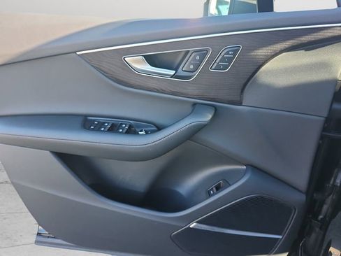 Used 2023 Audi Q7 3.0T Premium Plus image 36