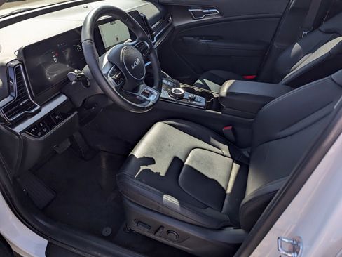 Used 2024 Kia Sportage EX w/ EX Premium Package AWD/4WD image 9