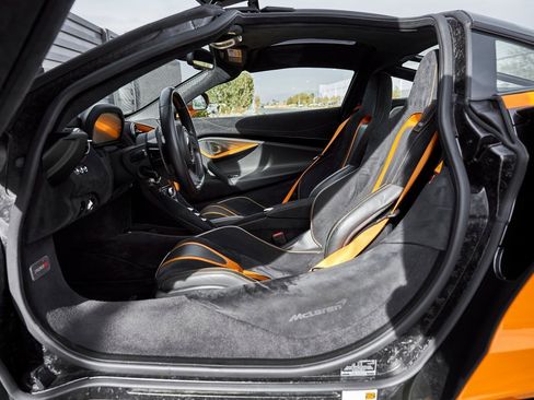 Used 2018 McLaren 720S Performance image 33