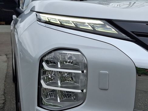 Used 2023 Mitsubishi Outlander SE AWD/4WD image 29