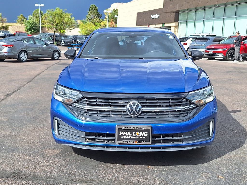 Used 2023 Volkswagen Jetta Sport FWD image 8