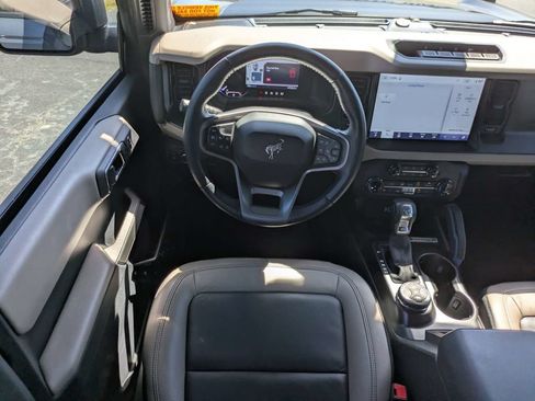Used 2022 Ford Bronco Wildtrak AWD/4WD image 17