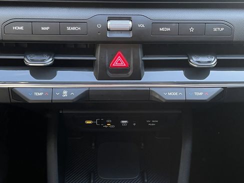 Certified 2025 Kia K4 EX image 17