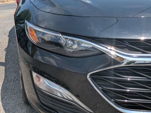 Used 2022 Chevrolet Malibu RS FWD image 10