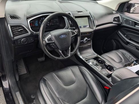 Used 2019 Ford Edge Titanium w/ Equipment Group 301A FWD image 21