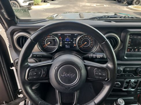 Used 2020 Jeep Wrangler Unlimited Sport S AWD/4WD image 27