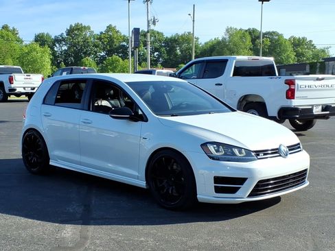 Used 2016 Volkswagen Golf R 4-Door AWD/4WD image 2