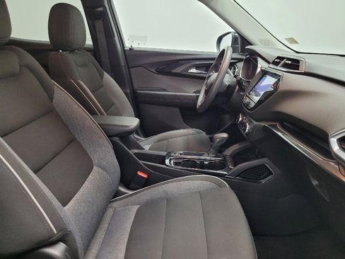 Used 2021 Chevrolet TrailBlazer LT w/ Convenience Package image 21