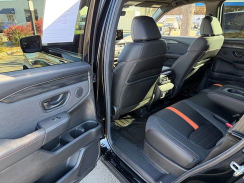 Certified 2026 Honda Passport TrailSport image 14