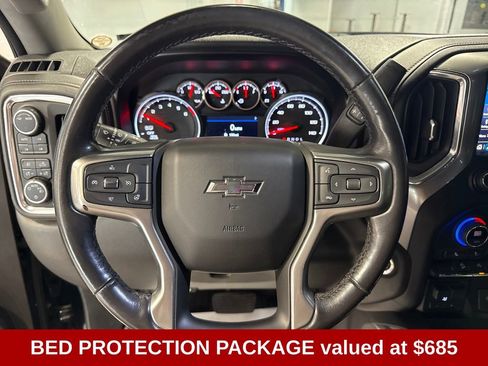 Used 2020 Chevrolet Silverado 1500 LT Trail Boss AWD/4WD image 6