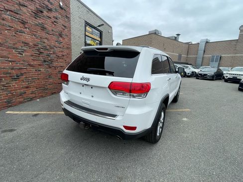 Used 2015 Jeep Grand Cherokee Limited w/ Luxury Group II image 3