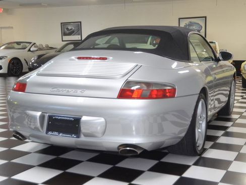 Used 2003 Porsche 911 BASE image 10