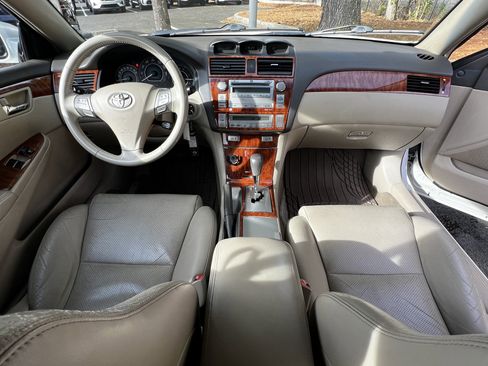 Used 2008 Toyota Solara SLE image 32