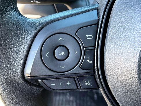 Used 2024 Toyota RAV4 XLE image 20