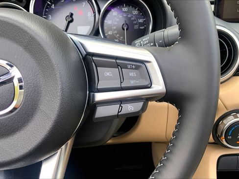 Used 2024 MAZDA MX-5 Miata Grand Touring w/ Appearance Package RWD image 25