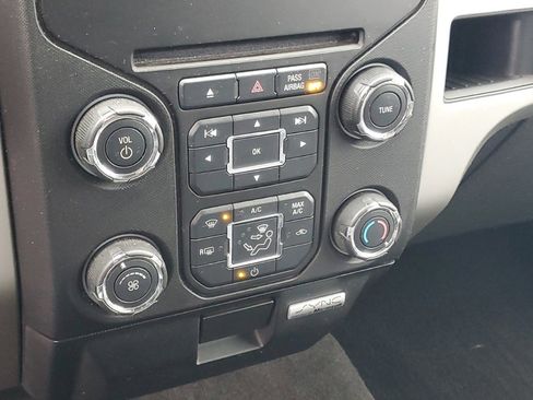 Used 2013 Ford F150 XLT w/ Luxury Equipment Group image 20