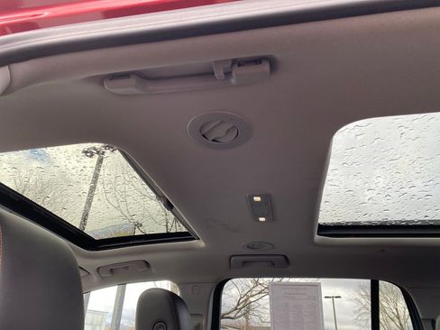 Used 2023 GMC Acadia AT4 w/ Technology Package image 57