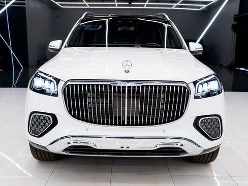 Used 2026 Mercedes-Benz Maybach GLS 600 4MATIC image 7