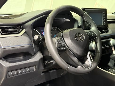 Certified 2022 Toyota RAV4 SE w/ SE Grade Weather Package AWD/4WD image 17