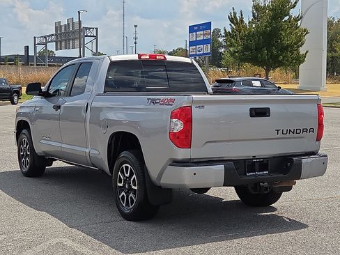 Used 2016 Toyota Tundra SR5 w/ TRD Off Road Package AWD/4WD image 4