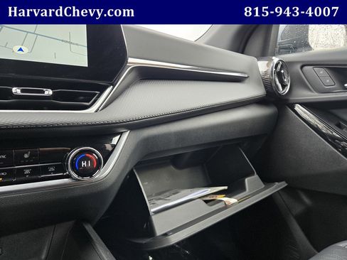 Used 2026 Chevrolet Equinox LT w/ Convenience Package II image 14