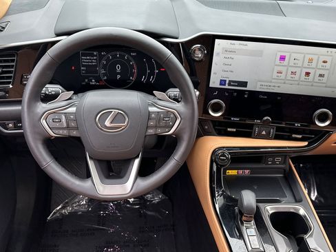 Certified 2026 Lexus NX 350 AWD w/ Accessory Package (2T) image 31