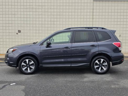 Used 2017 Subaru Forester 2.5i Limited AWD/4WD image 4