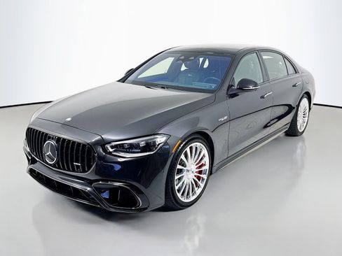 Used 2025 Mercedes-Benz S 63 AMG S image 3