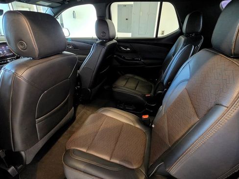 Used 2023 Chevrolet Traverse High Country AWD/4WD image 55