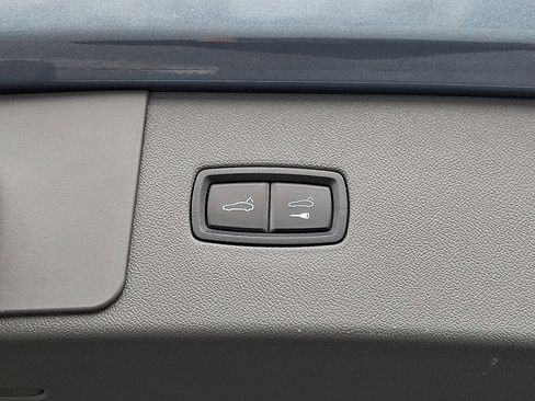 Used 2019 Porsche Cayenne Turbo image 29