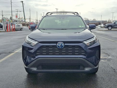 Used 2023 Toyota RAV4 XLE w/ Convenience Package image 2