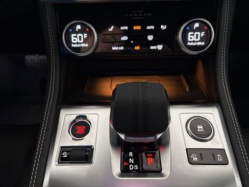 Used 2026 Jaguar F-PACE R-Dynamic S image 20