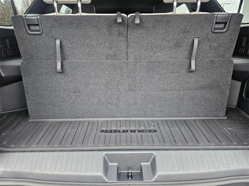 New 2026 Toyota 4Runner SR5 image 15