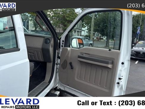 Used 2009 Ford F250 XL AWD/4WD image 32